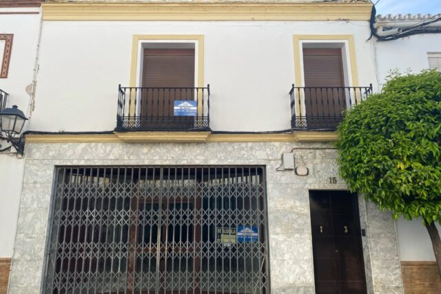 LOCAL COMERCIAL EN ZONA CENTRICA