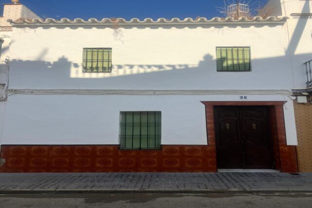 VIVIENDA A REFORMAR EN CALLE NUEVA